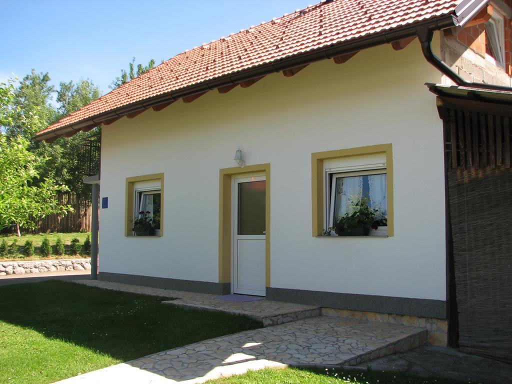 Apartment Ilija Rakovica Exterior foto